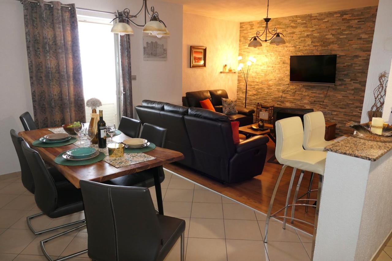 Apartment Marko เซนญ์ ภายนอก รูปภาพ